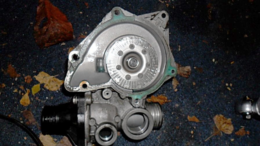 BMW E31 840i M60 Water Pump/Viscous Fan Replacement