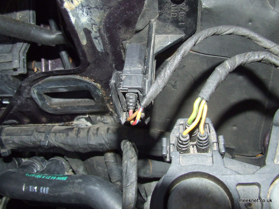BMW E31 Heater Valves and Auxiliary Water Pump Replacement