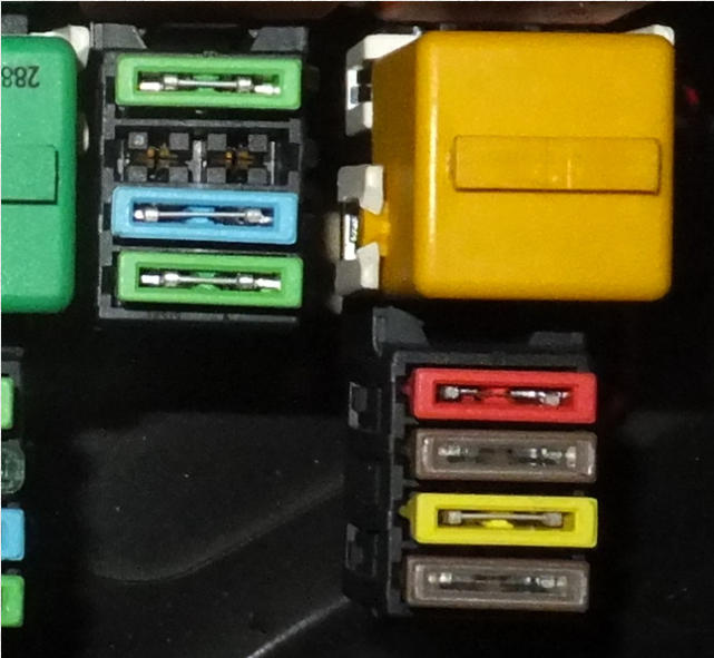 Timms BMW E31 Fuse Finder bmw 840ci fuse box 