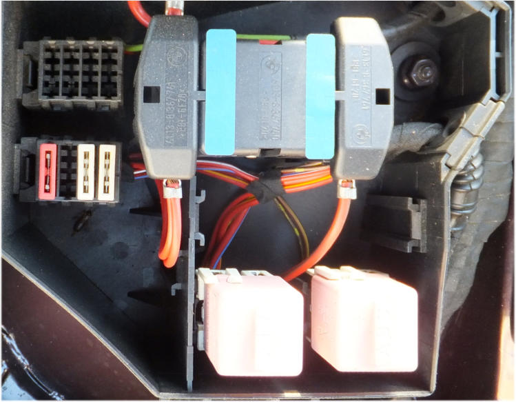 Timms_BMW_E31_Relay_Finder