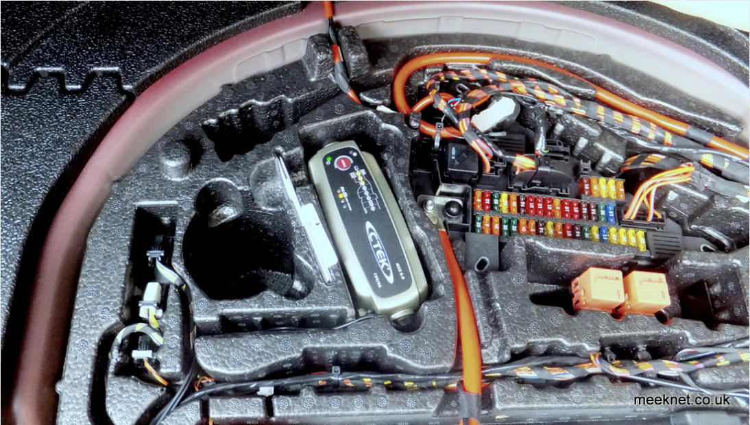 Bmw ctek sales battery charger